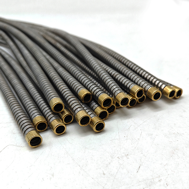 Conduit ondul&eacute; flexible en acier inoxydable