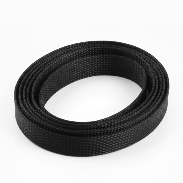 Gaine tress&eacute;e